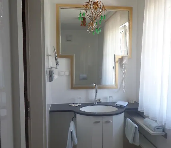 شقة فندقية Hans Mauracher Schloessl 4*