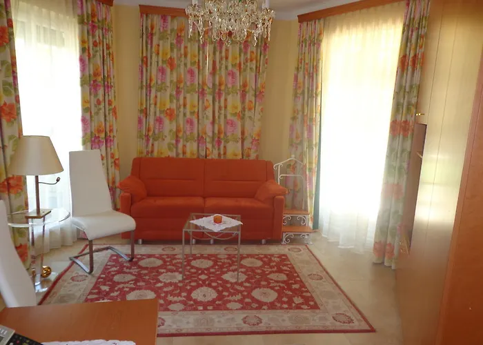 شقة فندقية Hans Mauracher Schloessl 4*