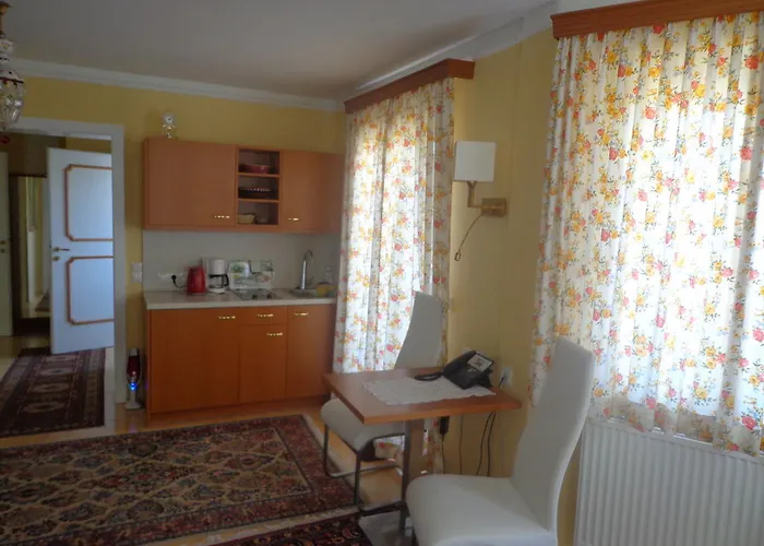 Hans Mauracher Schloessl Graz